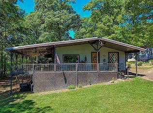 119 Tracy St, Florien, LA 71429
