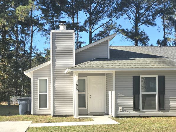 188 Village Cir #188