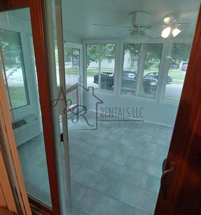 2nd image of 221 E 21st St #1/2