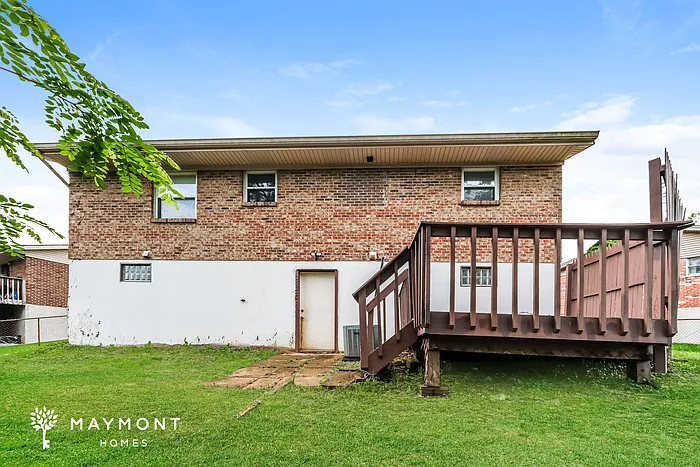 682 Mimosa Ct — Photo 15