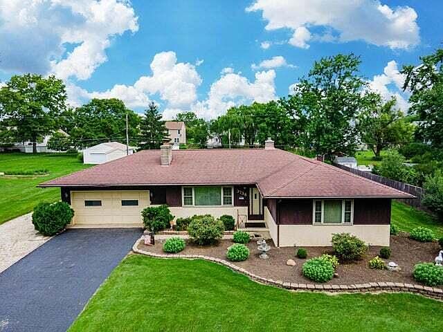 1st image of 3738 Mayfair Dr