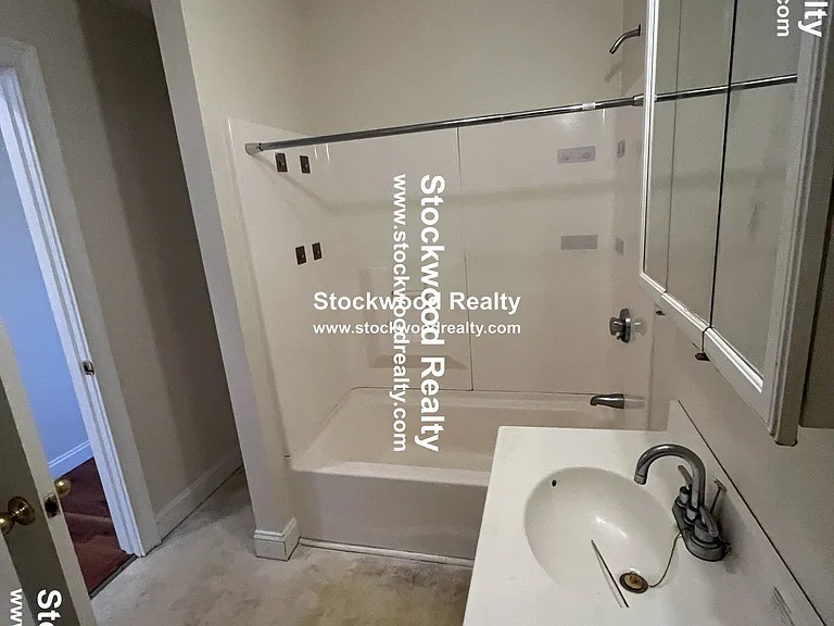 16 Gates St #2 — Photo 12