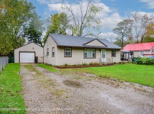 6816 Cooper Rd, Lansing, MI 48911