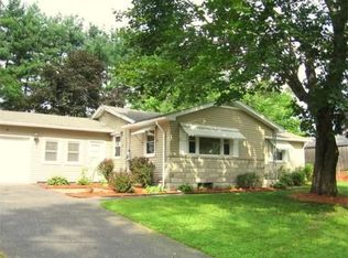 22 Olko Cir, Chicopee, MA 01020
