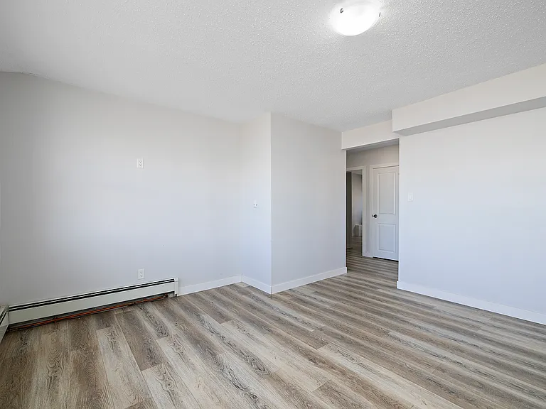 10207 107th Ave NW — Photo 38