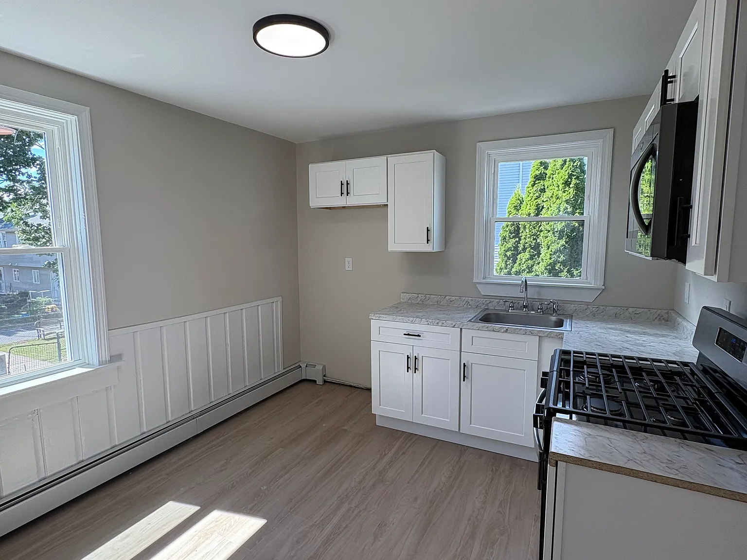 1 bed, 500 sqft, $1,600 — Photo 4