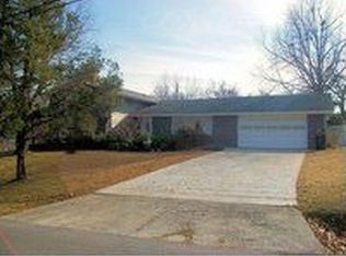 1225 Ridgewood Rd, Neosho, MO 64850