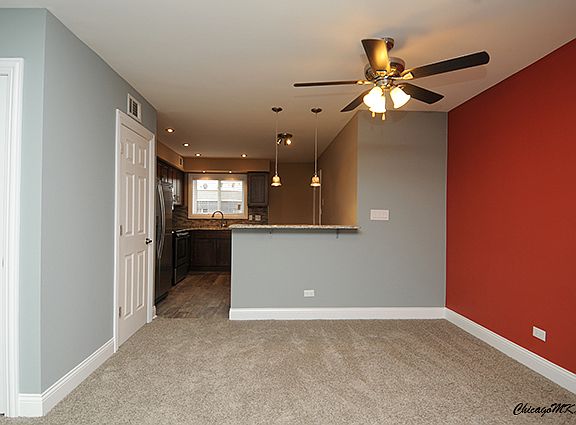 4th image of 9470 Bay Colony Dr APT 3S