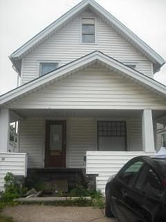 5th image of 115 Floral Ct