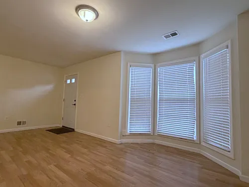 36 Howard Ct Photo 1