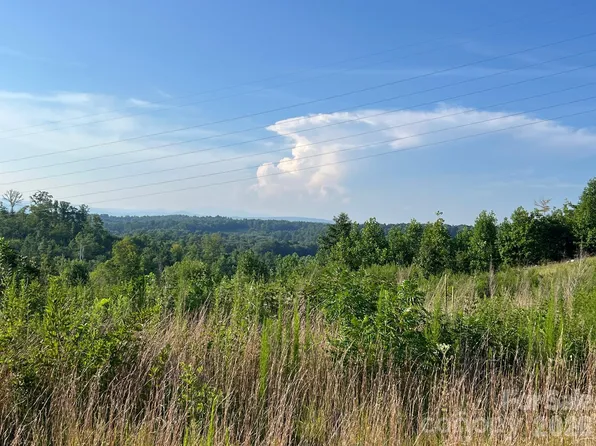 1156 Carbon City Rd, Morganton, NC 28655