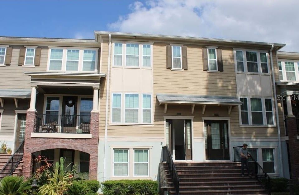 1st image of 832 Luarca Ln