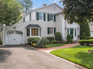 51 Titus Ave, Carle Place, NY 11514