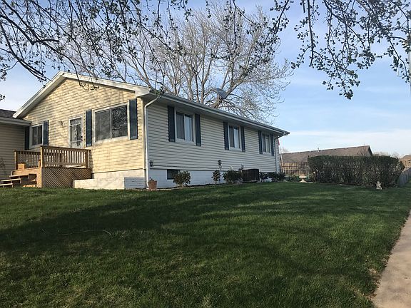 2nd image of 4001 N 211th St