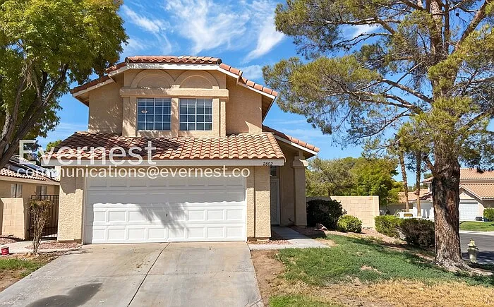 3 bed, 2.5 bath, 1510 sqft, $2,190 — Photo 1