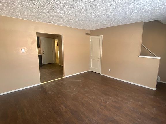 3rd image of 956 S Central Dr
