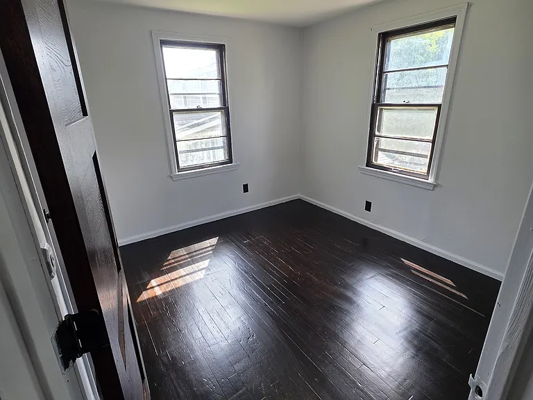 Back (2nd) Bedroom