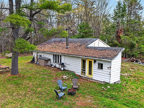 2nd image of 1657 Houseys Rapids Rd