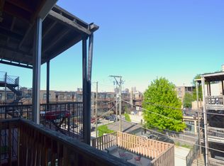 2943 N Halsted St #2, Chicago, IL 60657