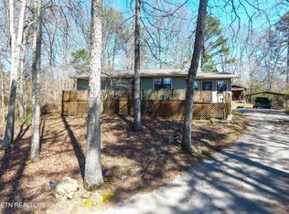 536 Hubbs Grove Rd, Maynardville, TN 37807