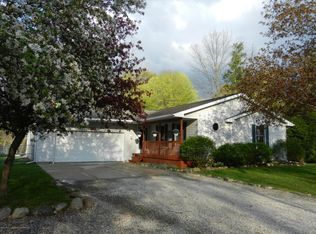 1475 Water St, Eaton Rapids, MI 48827