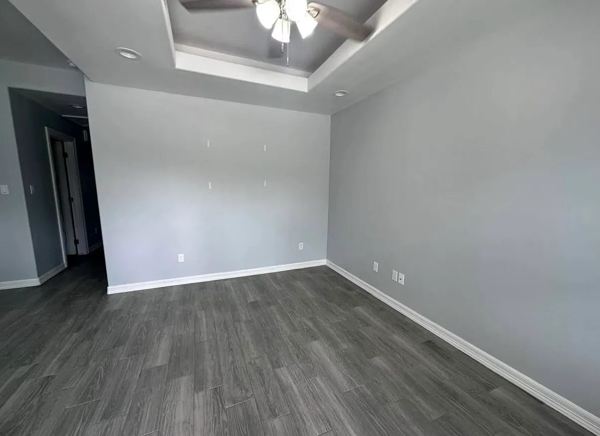 9032 Mason St — Photo 3