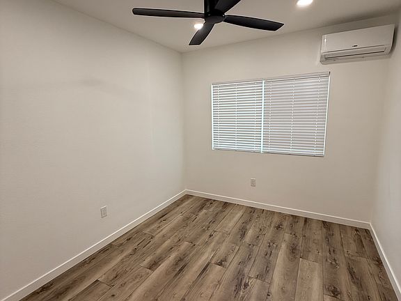 3rd image of 614 S Van Ness Ave #2