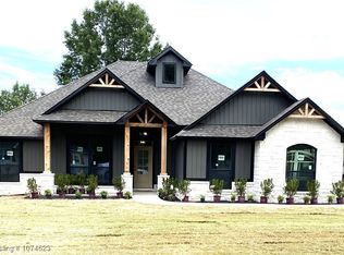 801 E Knoxville St, Greenwood, AR 72936