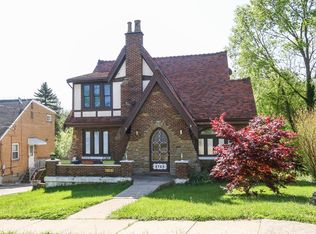 2723 Powell Dr, Cincinnati, OH 45211