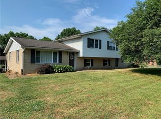 6182 Portage St NW, North Canton, OH 44720