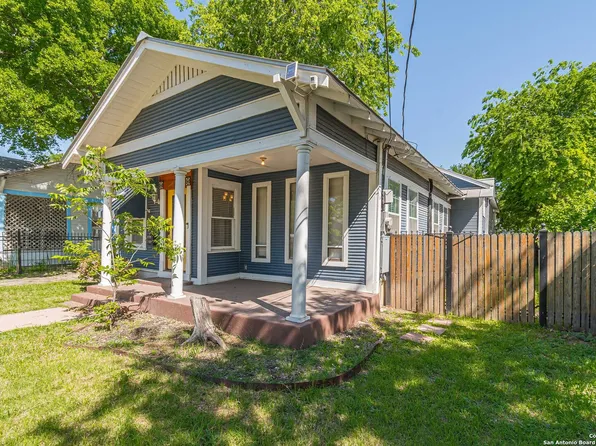 1609 W FRENCH PL, San Antonio, TX 78201