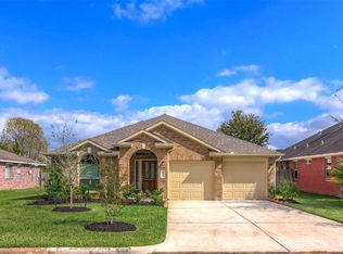 13210 Raintree Dr, Montgomery, TX 77356