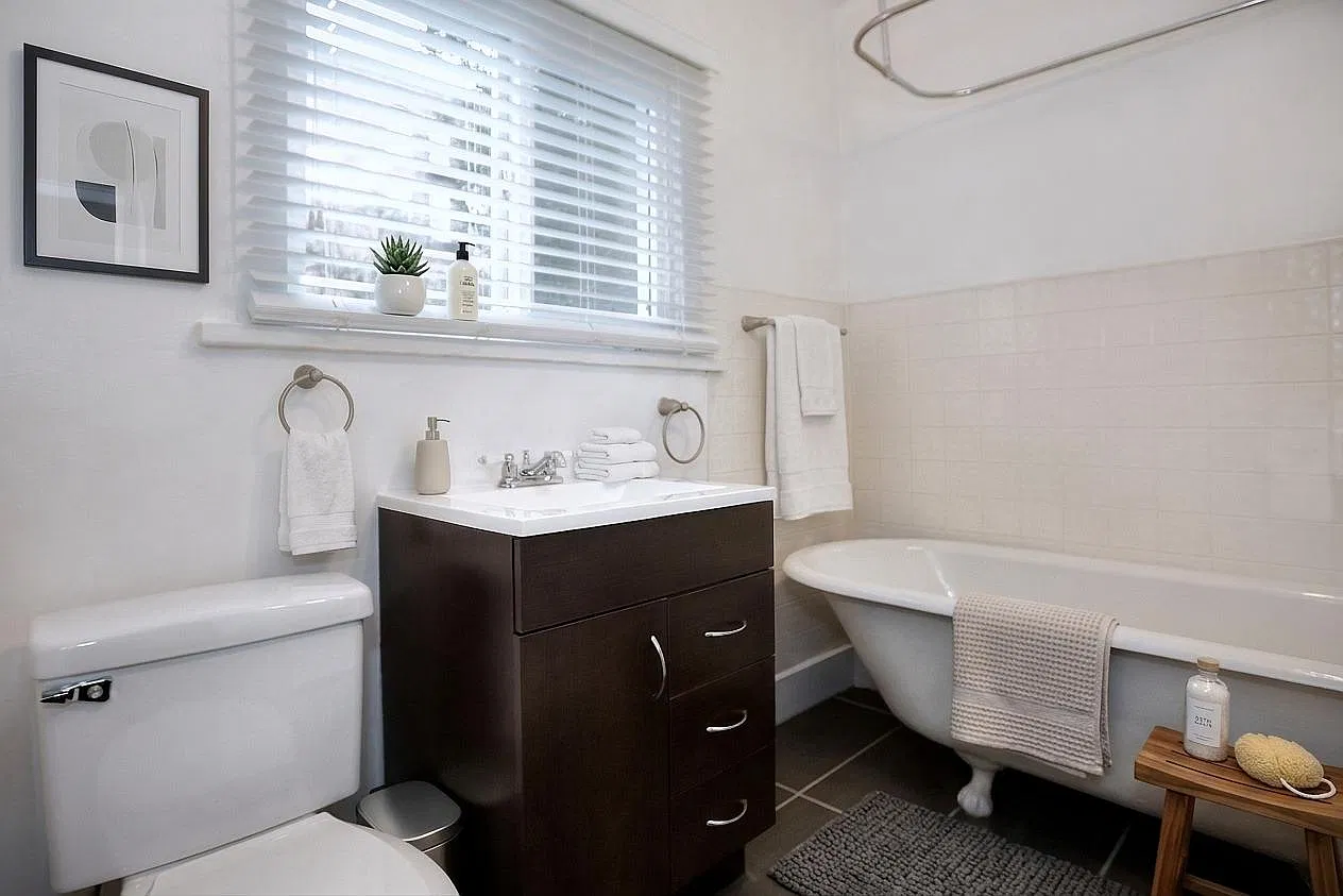 Studio, 335 sqft, $1,375 — Photo 3