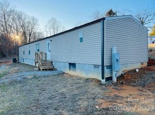 37 Jason Case Dr, Candler, NC 28715