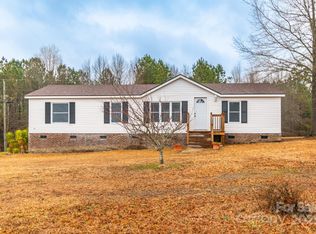 1912 Beach Ln, Heath Springs, SC 29058