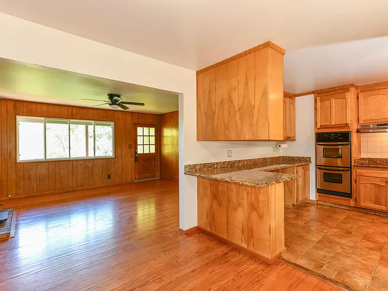 4185 E 3rd Ave — Photo 5