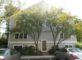 214 Florence St APT A, Roslindale, MA 02131