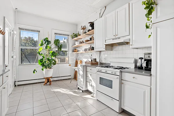 Rented by Brick&Mortar | media 11