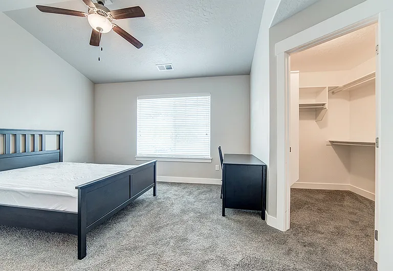 1155 Independence Ave #BASEMENT ROOM — Photo 12
