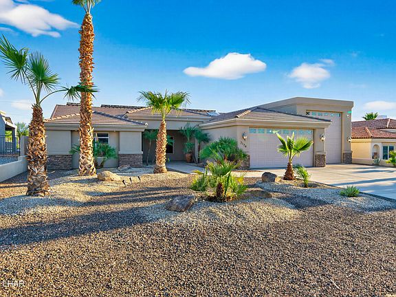 3rd image of 2174 Pima Dr N