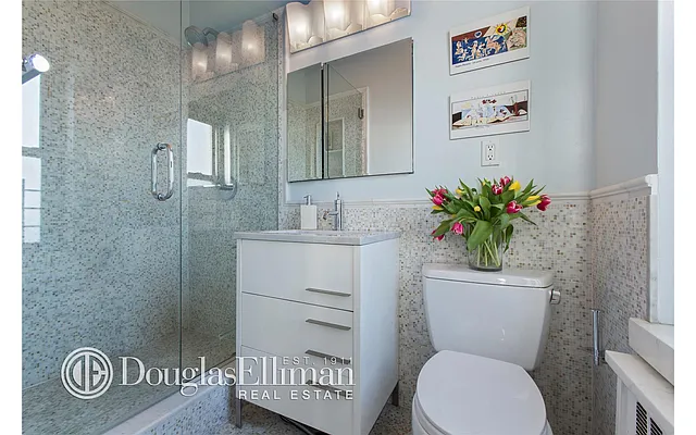 Sold by Douglas Elliman | media 6