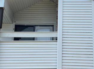 10846 W Donna Dr #10846, Milwaukee, WI 53224
