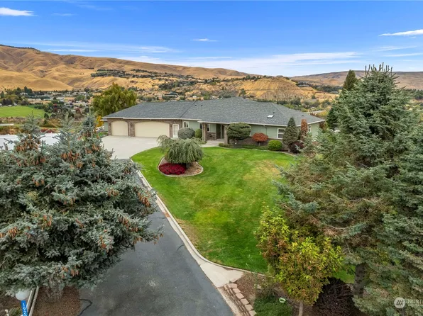 1920 Skyview Court, Wenatchee, WA 98801