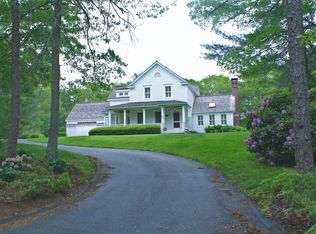 47 Boxberry Hill Rd, Hatchville, MA 02536