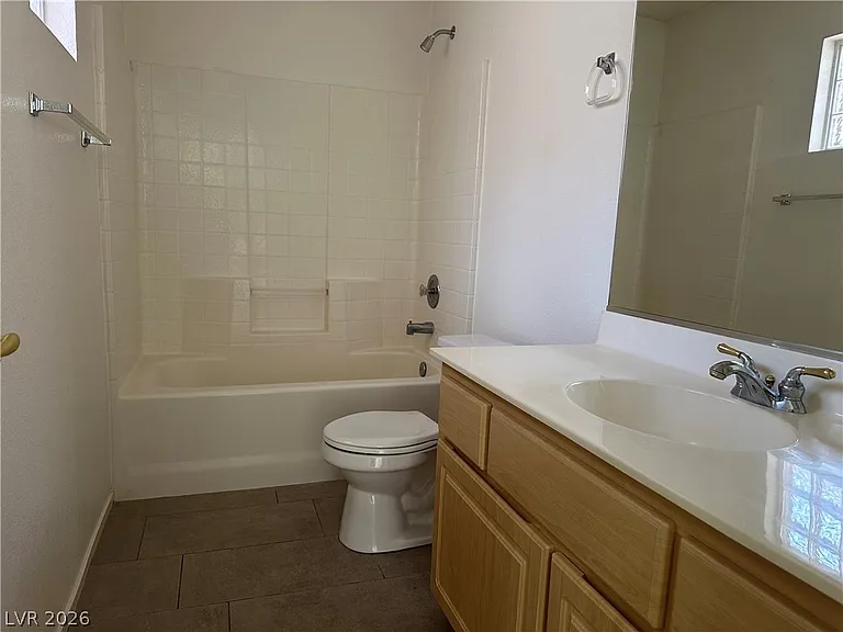 1168 Speedy Streak Ave — Photo 2
