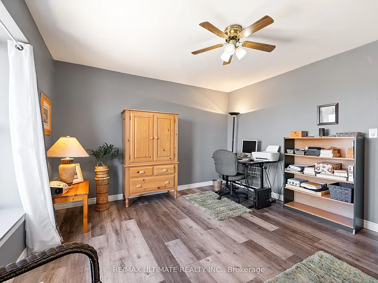 252 Bertie St #E — Photo 19