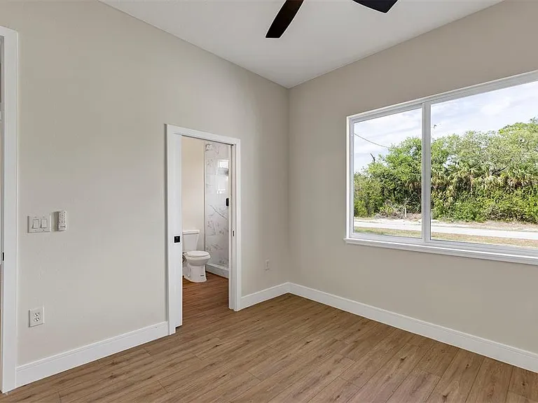 18399 Hillsborough Blvd #18399 — Photo 41