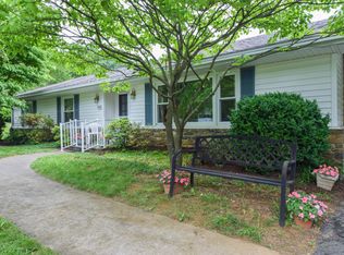 5116 Stoneybrook Dr, Roanoke, VA 24018