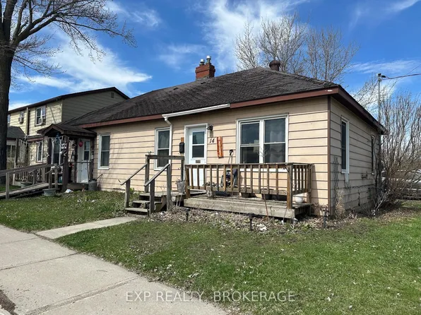 14 Louis St, Brockville, ON K6V 4H5