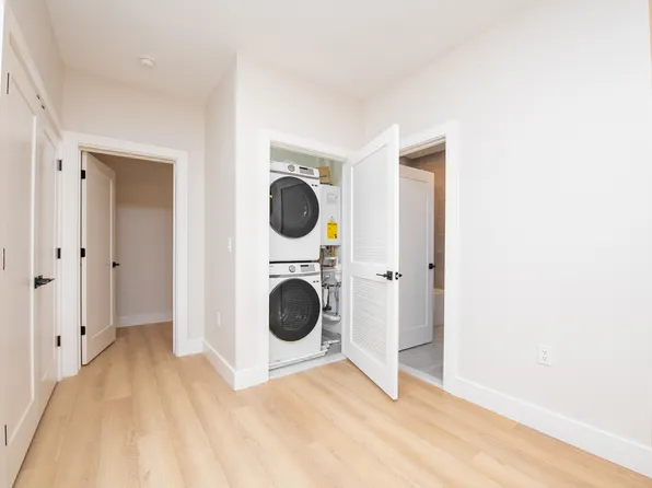 6710 Park Avenue image 8 of 11